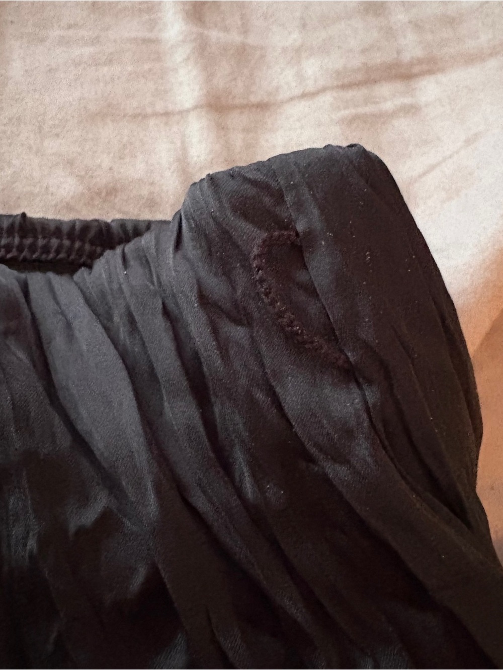 A New Day Woman’s Medium black skirt, belt string is missing - Picture 11 of 11